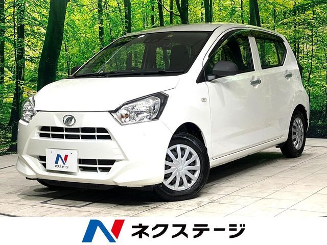 衝突被害軽減システム　禁煙車　ドラレコ　コーナーセンサー　ETC