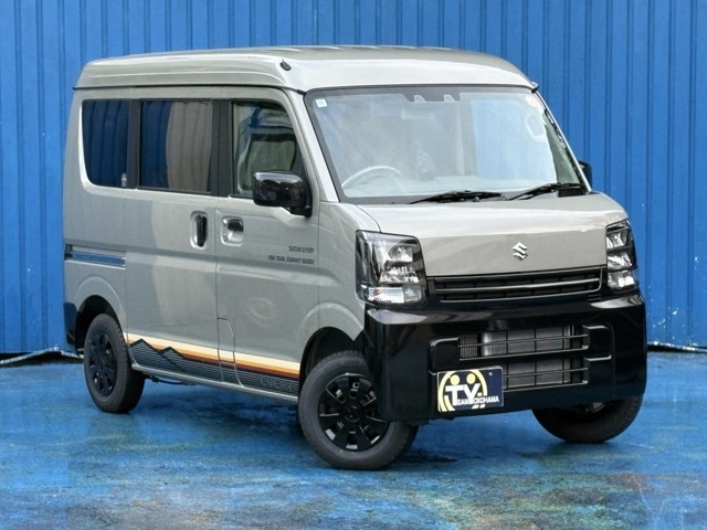 【有限会社クライス】です。当社のウリは中古車を中古と思わせない【業界トップクラスの仕上げ】が魅力です！！また、高価買取・アフターメンテナンス・自動車保険などお車に関わること、全てお任せください！！