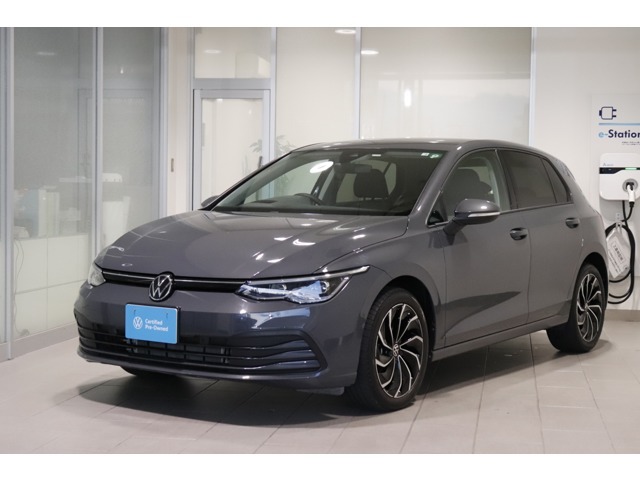Volkswagen久留米店の認定中古車をご覧いただき誠にありがとうございます。ご希望のお車が見つかるようお手伝いさせて頂ければとおもいます。【お問い合わせ電話番号：0942-44-8000までお気軽に。