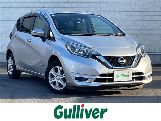 純正SDナビ　フルセグ　Bluetooth　前方ドライブレコーダー　前後コーナーセンサー　ヒーターミラ　パワーステアリング　LEDヘッドライト　純正フロアマット　電動格納ミラー　ステアリングスイッチ