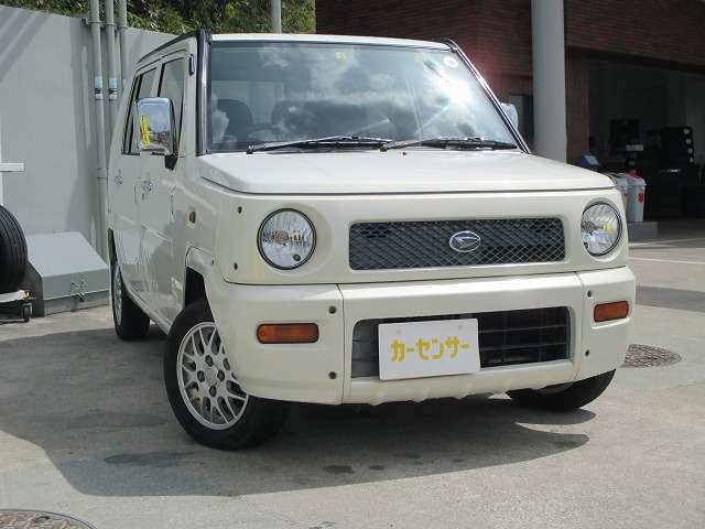 ダイハツ ネイキッド 660 G 01年 9 0万キロ 兵庫県 ニュー三田ss Carview