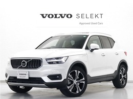 ボルボ XC40 リチャージ プラグイン ハイブリッド T5 インスクリプション PHEV サンルーフ ドラレコ harman/kardon