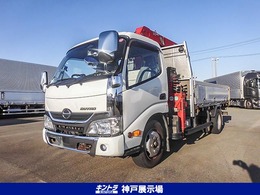 日野自動車 デュトロ 古河製3段クレーン付き　アルミブロック ラジコン付　2.93トン吊　差違アウトリガ