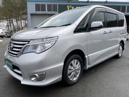 日産 セレナ 2.0 ハイウェイスター Vセレクション+Safety アドバンスドセーフティ パッケージ 4WD 