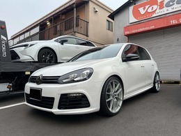 フォルクスワーゲン ゴルフ R 4WD 純正OPレカロスポーツシート