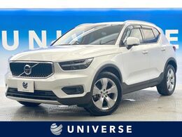 ボルボ XC40 T4 AWD モメンタム 4WD コンビニエンスPKG　アダプティブクルーズ