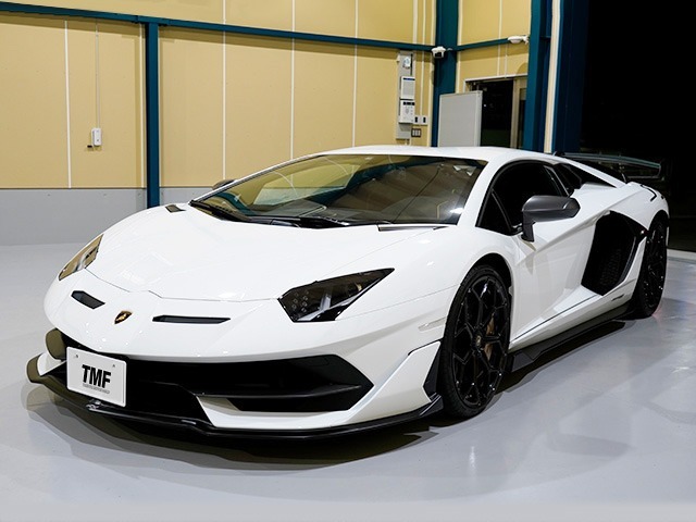 ◇Lamborghini AventadorSVJ 2019y / Bianco Is◇全世界900台限定。◇アヴェンタドールのハイパフォーマンスモデル◇フロントリフター