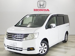 ホンダ ステップワゴン 2.0 G E セレクション 4WD ・4WD・横滑り防止装置・3列シート・8人乗