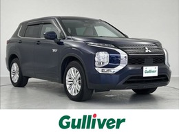 三菱 アウトランダー PHEV 2.4 M 4WD 4WD　純正9型ナビ　全方位カメラ　マイパイ