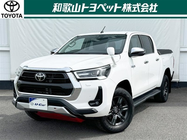 トヨタのピックアップトラック「ハイラックス」です！レジャー用品の運搬など、荷物がたっぷり積める、遊べるトラックです！