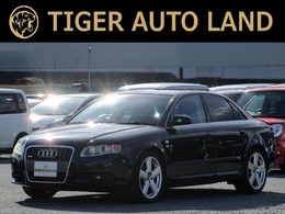アウディ A4 2.0 TFSI クワトロ 4WD 4WD　ターボ　CD　キーレス　HID　18AW　ET