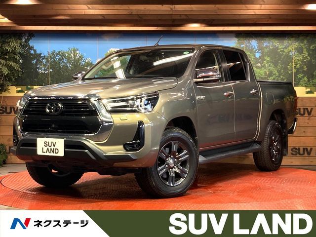 純正ベッドライナー　トノカバー　純正ディスプレイオーディオ　バックカメラ