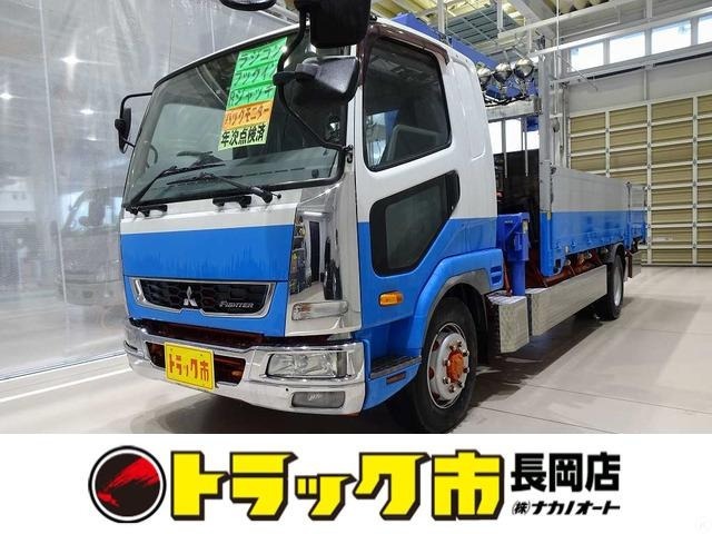 お問合せ管理No.E161 H27 ファイター 6.6t 増トン 標準ベッド付 アルミブロック タダノ6段クレーン付