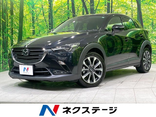LEDヘッドライト　レーダークルーズコントロール　オートエアコン