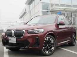 BMW iX3 Mスポーツ オール電気　先進安全装備　黒革　デモカー