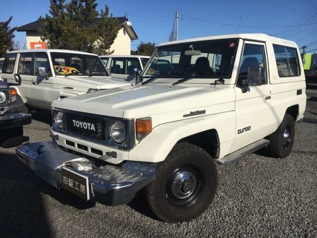トヨタ ランドクルーザー70 4.2 ZX FRPトップ ディーゼル 4WD