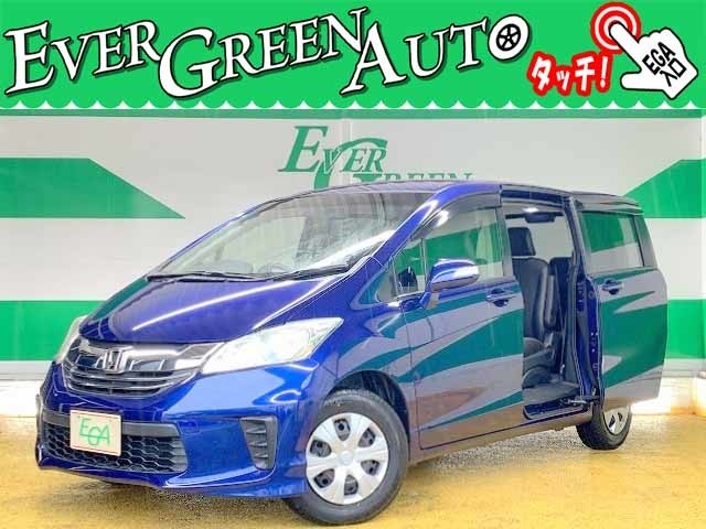 遠方のお客様にも安心してご納車できるように国家資格整備士による機関チェックを行い、細かな装備品の動作確認を実施しております。安心の保証も多数取り扱っております（全国の整備工場で対応可能）！