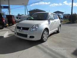 スズキ スイフト 1.3 XG 4WD キーレス・ラジオ・エアコン・CD・シートヒ