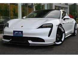 ポルシェ タイカン ターボ 4+1シート 4WD パノラマルーフ・21インチEデザインAW
