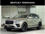 V8 4WD