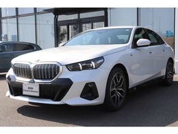 BMW 5シリーズ 523d xドライブ Mスポーツ ディーゼルターボ 4WD レンタアップ/認定中古車/デモカー/ACC/ETC