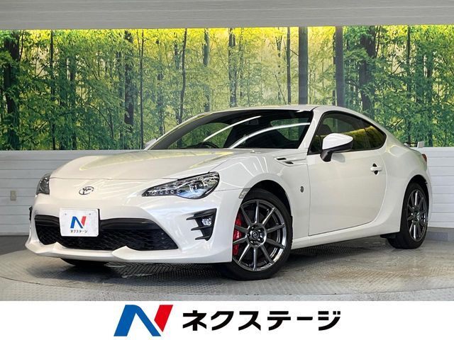 6MT　純正ナビ　クルーズコントロール　シートヒーター　バックカメラ