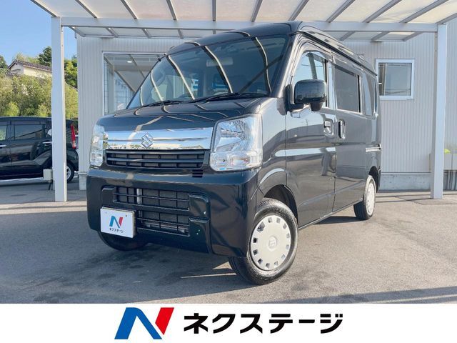 4WD　禁煙車　オートライト　ETC　横滑り防止装置　電動格納ミラー　盗