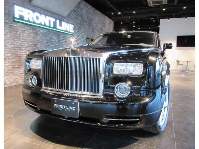 Rolls-Royce PHANTOM　EWB 入庫致しました。