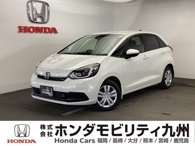 【FIT】のハイブリット車が入庫しました。豊富な在庫の中からお客様にピッタリの1台をお選びください。