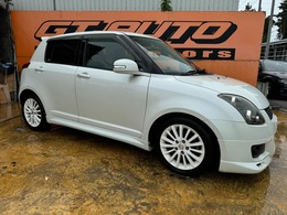 スズキ スイフト 1.6 スポーツ ハーフレザーレカロシートスマートキー