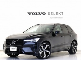 ボルボ XC60 リチャージ アルティメット T6 AWD プラグイン ハイブリッド 4WD PHEV サンルーフ B＆W エアサス Google