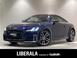 アウディ TT クーペ 45 TFSI クワトロ Sラインパッケージ 4WD アウディマグネティックライド　アルカンタ