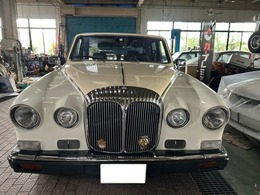 デイムラー DS420 リムジン リムジン 