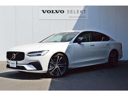 ボルボ S90 リチャージ アルティメット T8 AWD プラグイン ハイブリッド 4WD 登録済み未使用車　ブロンドレザー　Google