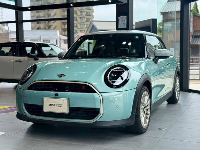 ミニ ミニ クーパーS 3ドア DCT 2024年 0.4万キロ (福岡県