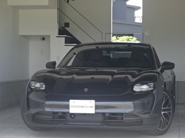 ポルシェ タイカン 4S パフォーマンスバッテリー 4シート 4WD スポーツクロノパッケージ