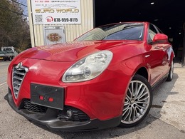 アルファ　ロメオ ジュリエッタ コンペティツォーネ ナビ・地デジ・Bluetooth接続・禁煙車