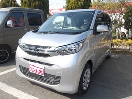 三菱 eKワゴン 660 M 届出済未使用車 Bカメラ付き USBソケット