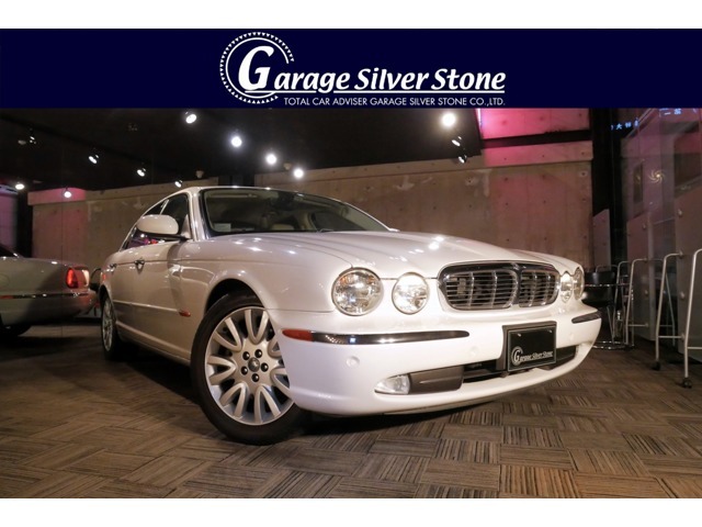 2006年式　JAGUAR　XJ6　3.0　オニキスホワイト　入庫しました！福岡県/福岡市/大野城市/中古車/ジャガー/XJ