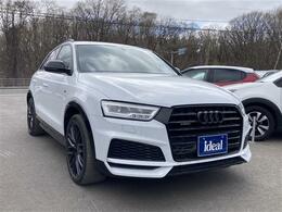 アウディ Q3 Sライン コンペティション 4WD 専用ブラックグリル  純正19AW 電動半革