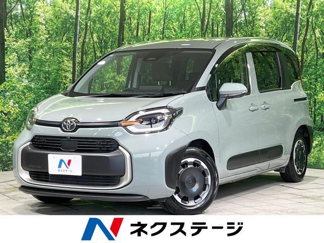 禁煙車　純正10.5型ディスプレイオーディオ　全周囲カメラ　衝突軽減装置