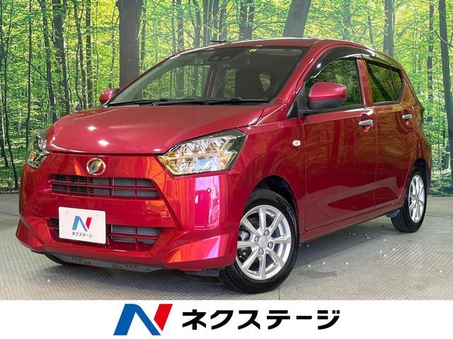 衝突被害軽減システム　禁煙車　ドラレコ　コーナーセンサー　スマートキー