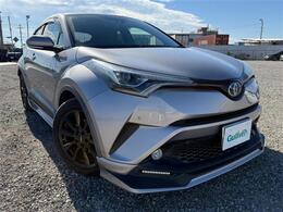 トヨタ C-HR ハイブリッド 1.8 G ワンオーナー 修復歴無し