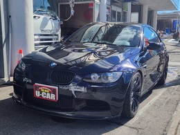 BMW M3 4.0 カーボンルーフ NA生エンジンV8 6MT車