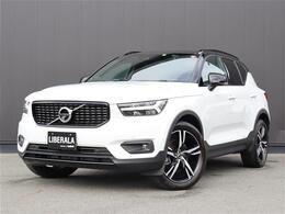 ボルボ XC40 T4 AWD Rデザイン 4WD 半革  ACC  LKA  BSM  アダプティブヘッド