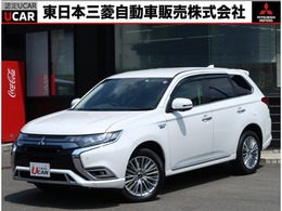 三菱 アウトランダーPHEV 2.4 G プラスパッケージ 4WD 純正ナビ　全周囲カメラ　電動リアゲート