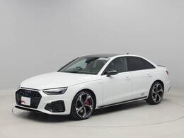 アウディ A4 Sライン コンペティション プラス 4WD 元当社内使用車　ブラックスタイリング