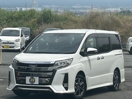 トヨタ ノア 2.0 Si WxB 後期/禁煙/1オ-ナ-/10インチナビTV/W電動