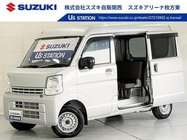 傷や汚れが目立ちにくい　シルバーのエブリイが仲間入り♪　軽自動車ですが、広々荷室で　お仕事現場でも大活躍です！！