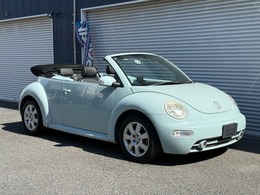 フォルクスワーゲン ニュービートルカブリオレ プラス 黒レザー　Sヒーター　純正AW　ETC　社外CD